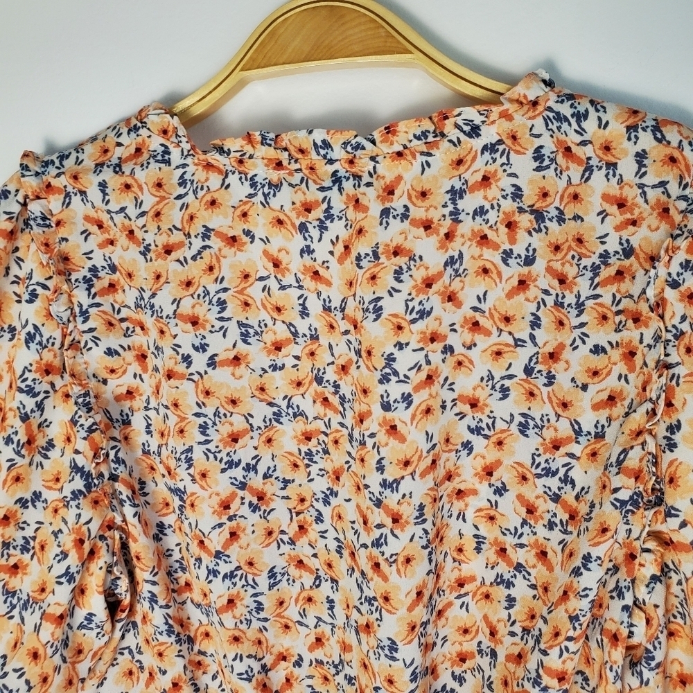 Dynamite Orange and White Crop Top - Picture 9 of 9